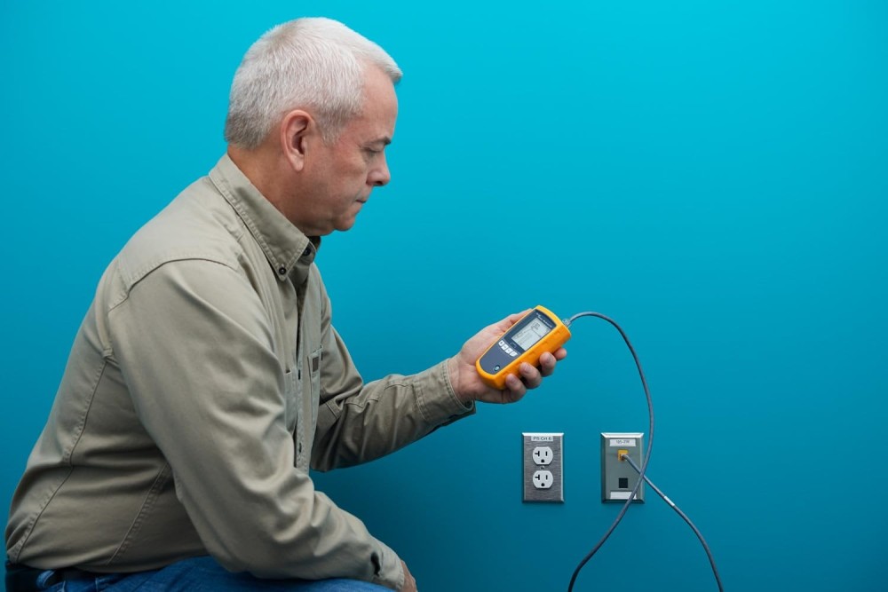 Fluke Networks MS-POE MicroScanner Copper Cable Verifier & PoE Tester RJ45 Cat5e Cat6 Cat6A | 5018508