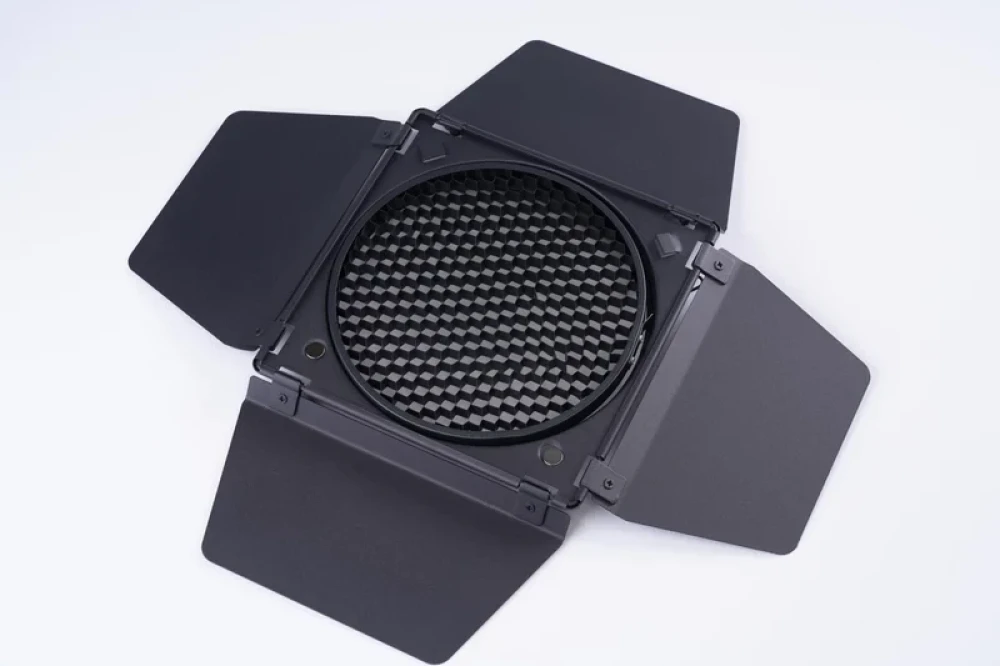 Digitek® (DBR 055) Bowens Reflector with Barndoor Combo Universally Compatible with All Flash Speedlites